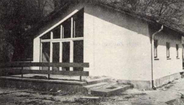 Az IGLU műanyagzsaluzattal készült kísérleti ház Balatonkenesén. Ipari Szövetkezetek, 1972.11.01.