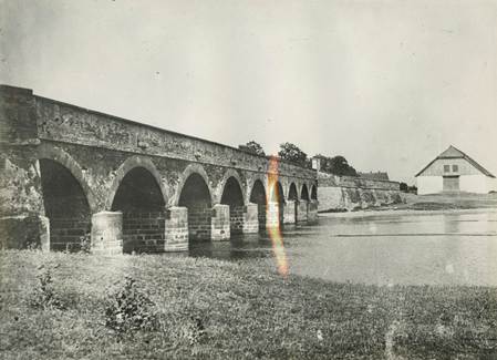 A Kilenclyukú híd. DOK/VÁTI/MV/17/47. 1951.