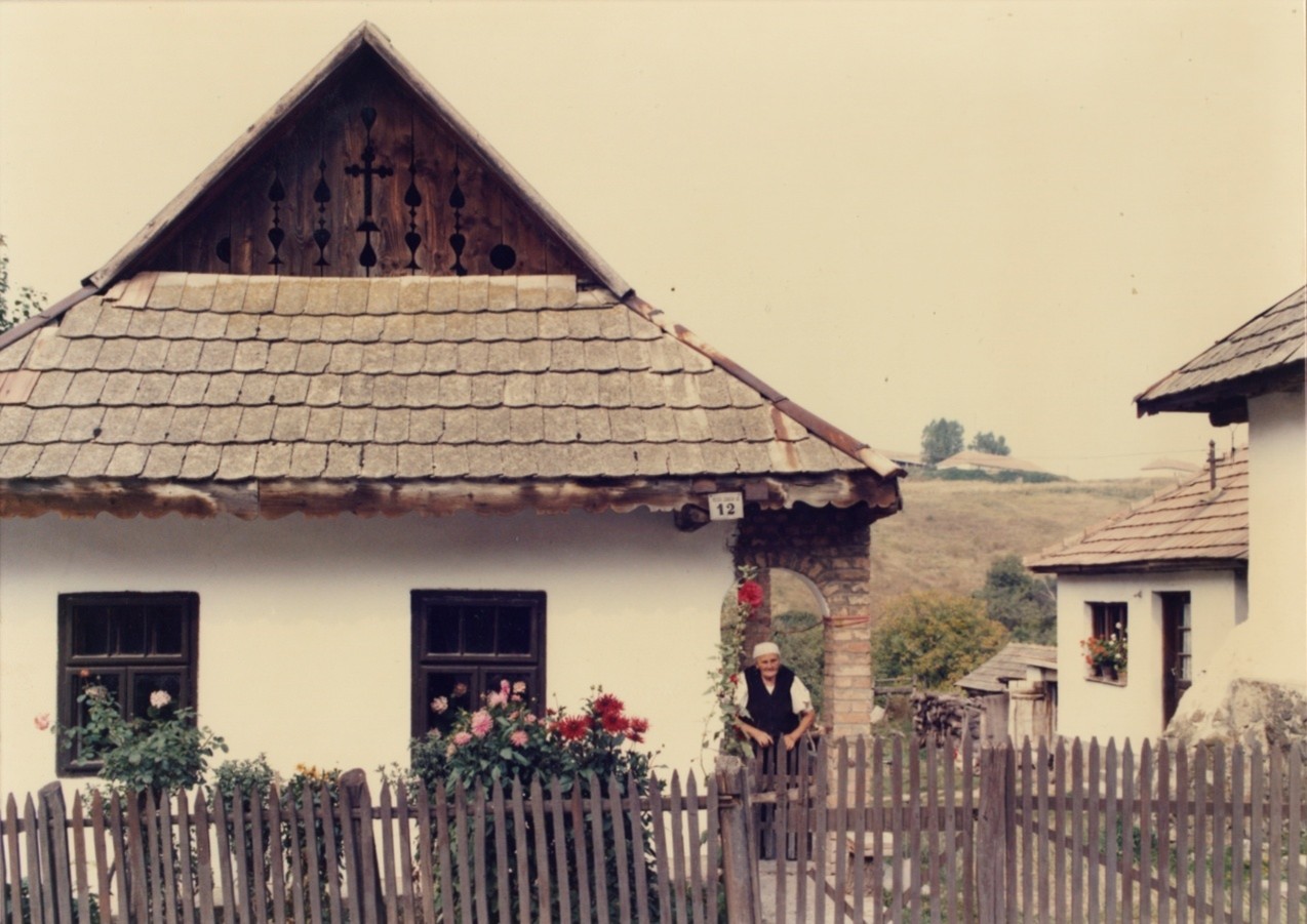 Népi építészeti műemléki ház Hollókőn - Dokumentációs Központ/Fotótár/VÁTI gyűjtemény